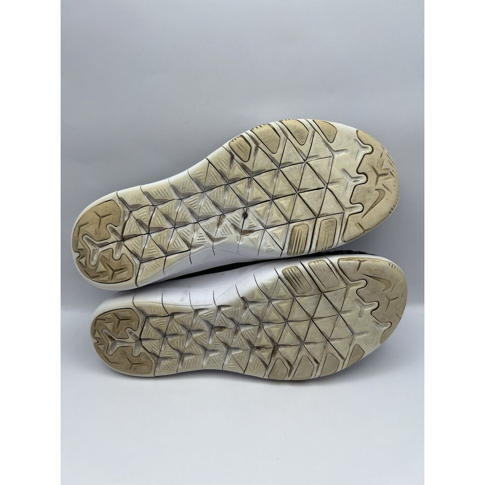 Nike Free TR Flyknit 2 Womens Size 8.5 Gray - Picture 9 of 9